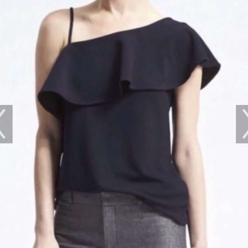 Banana Republic Navy Women’s top size small